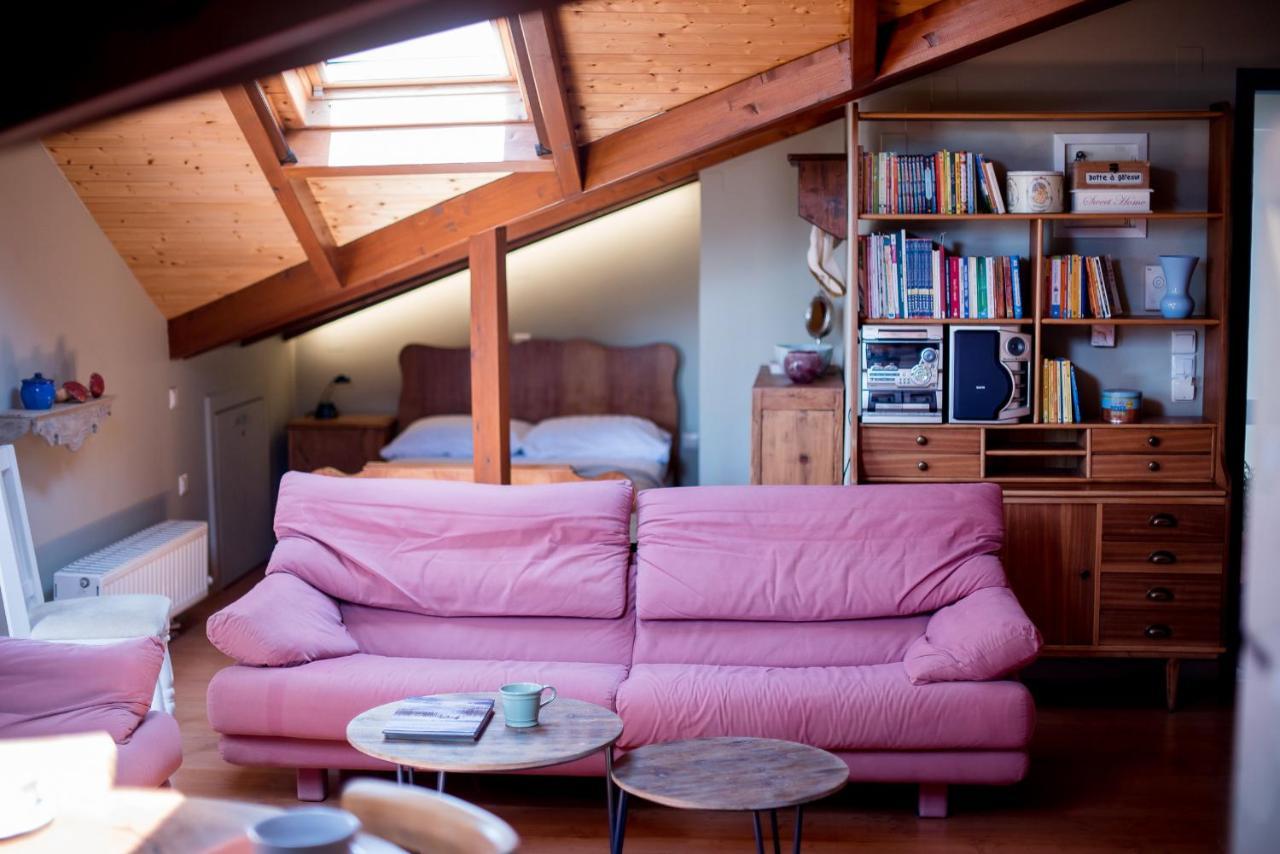 Apartamento Country Style Attic In The Heart Of Preveza Exterior foto
