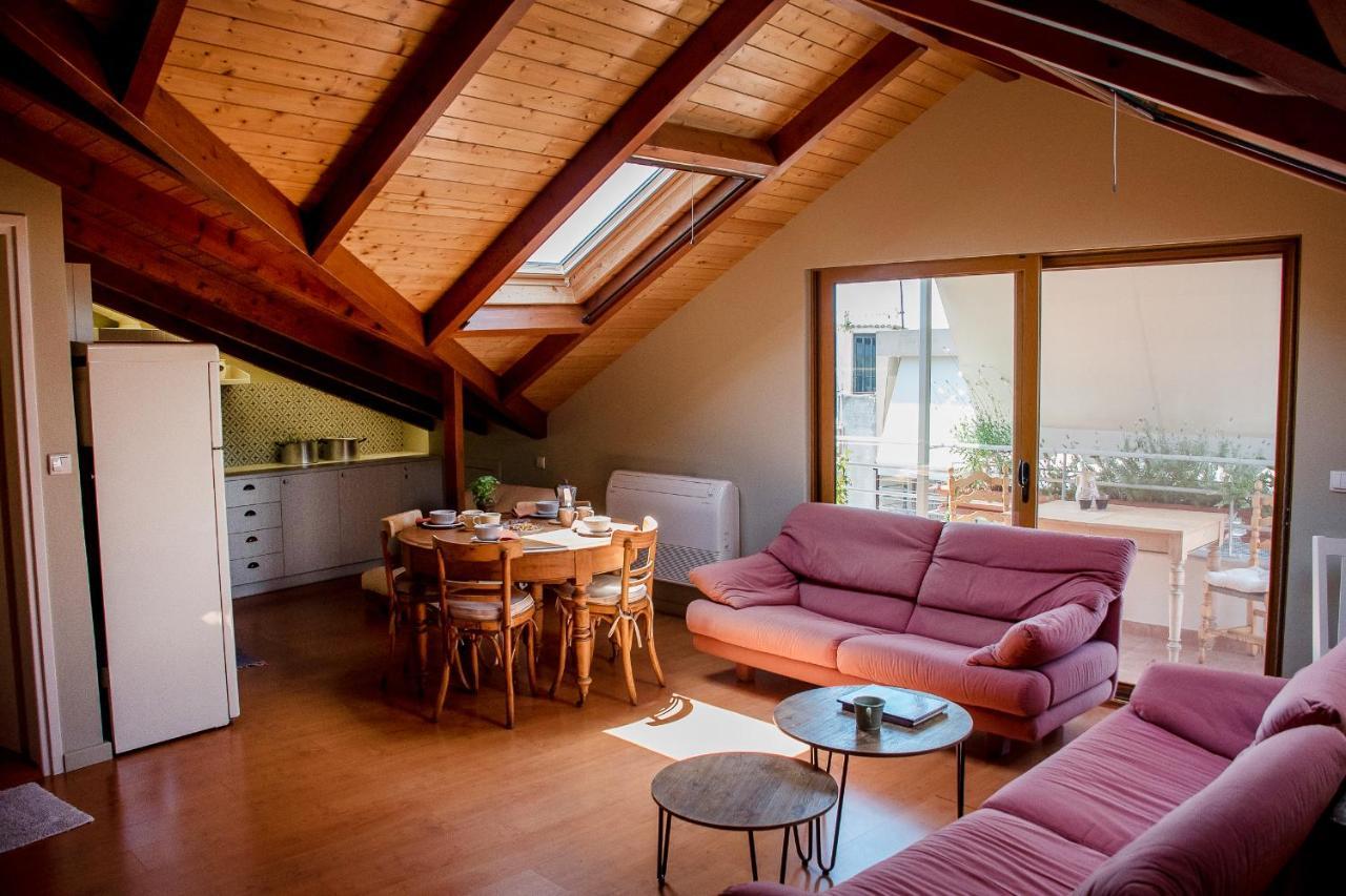 Apartamento Country Style Attic In The Heart Of Preveza Exterior foto